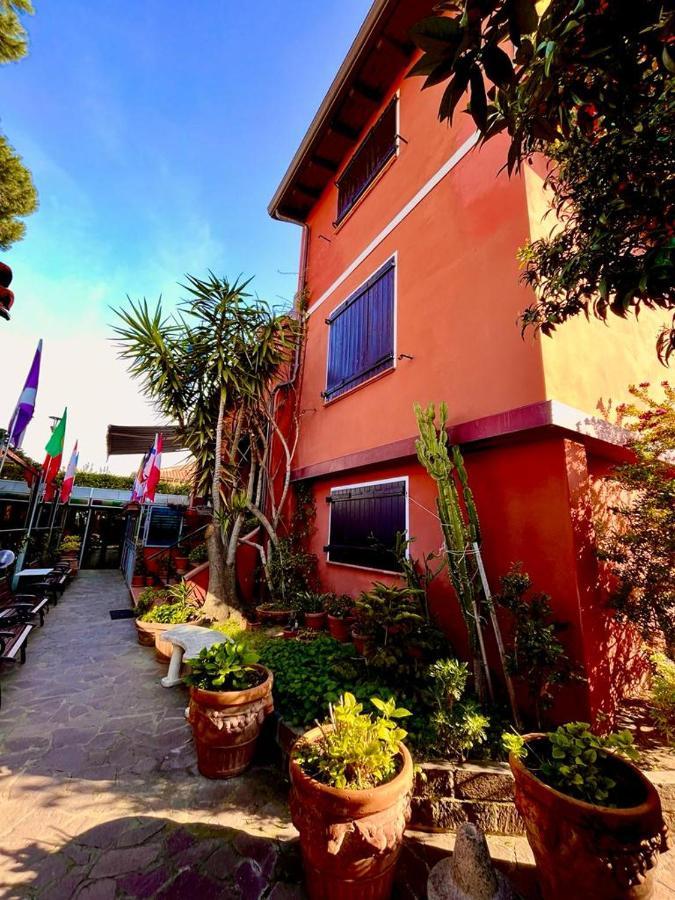 Affittacamere Libano Torre del Lago Puccini Kültér fotó